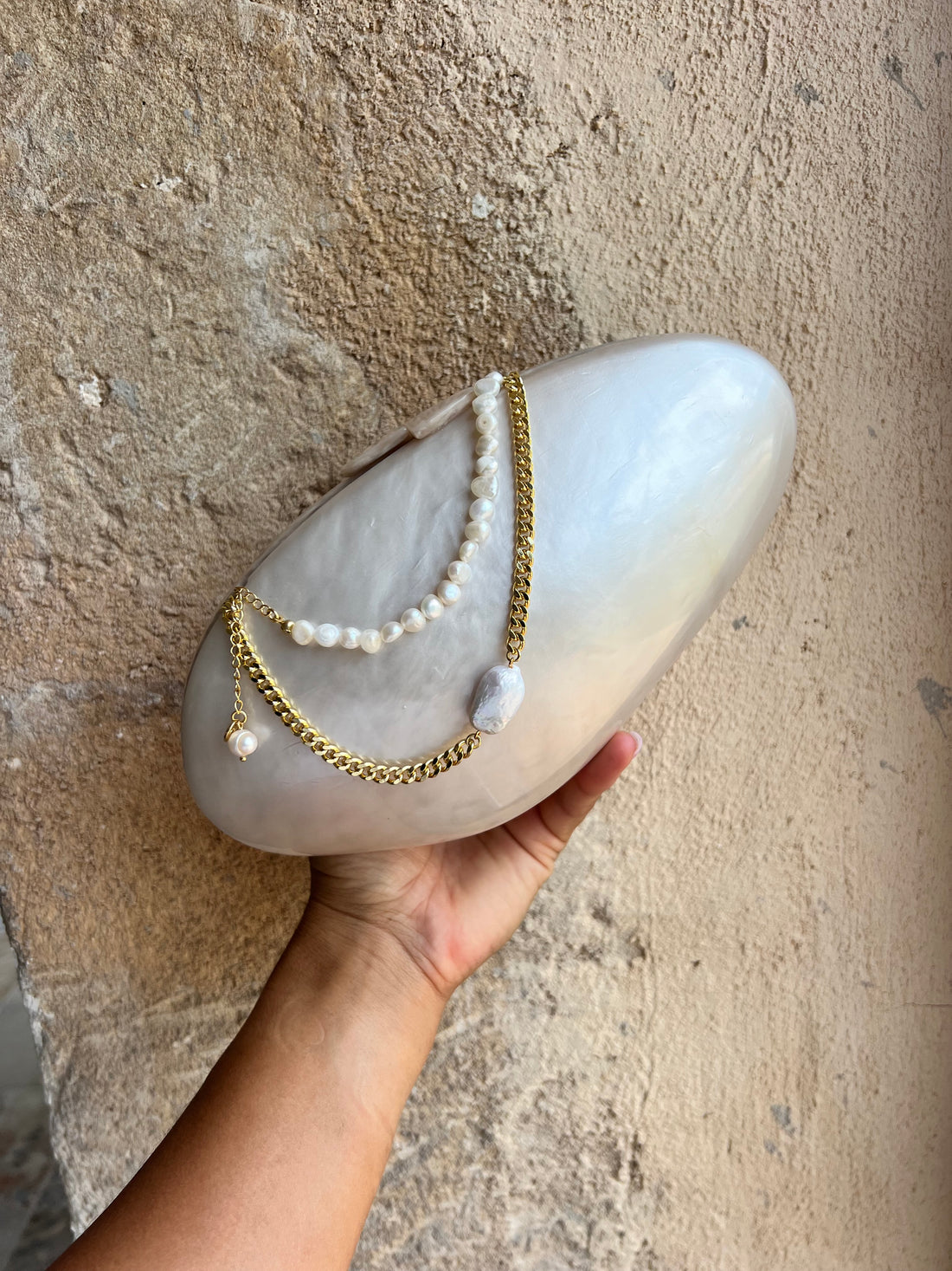 The Ultimate Pearl Clutch