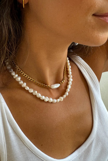 Pearl Pill Necklace &amp; Bracelet Set