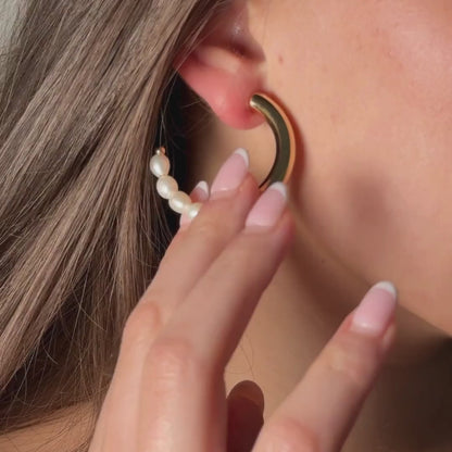 Baroque Necklace &amp; Hoop Set